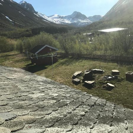 Lyngenfjord Gammelhotell Olderdalen Exterior photo